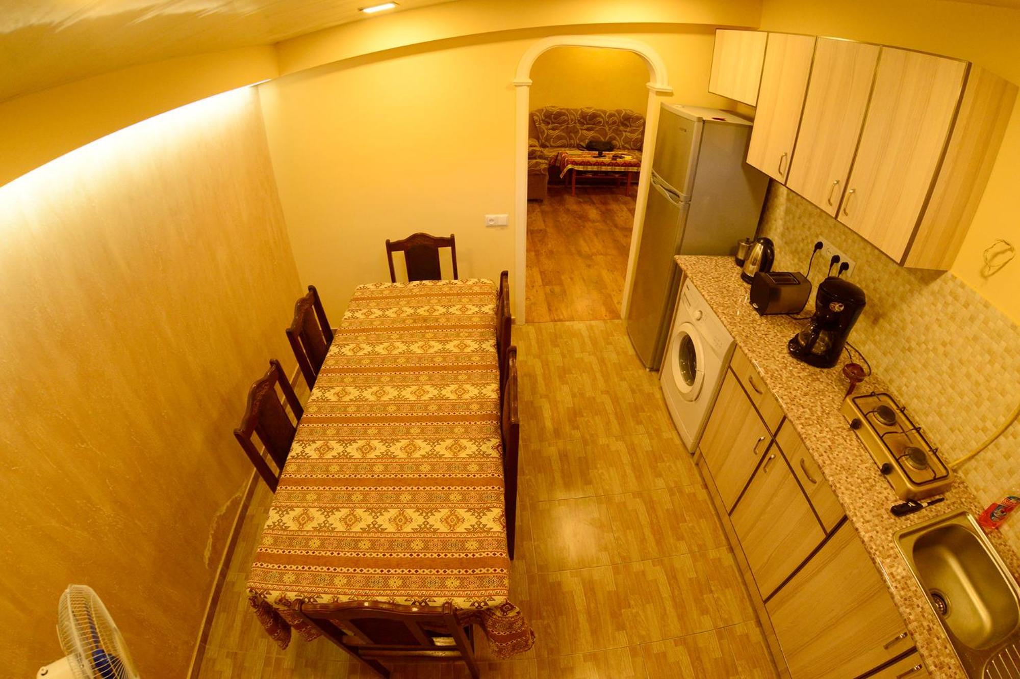 Your Hostel Jerevan Eksteriør bilde